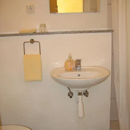 Rosenhof Hotel 2*